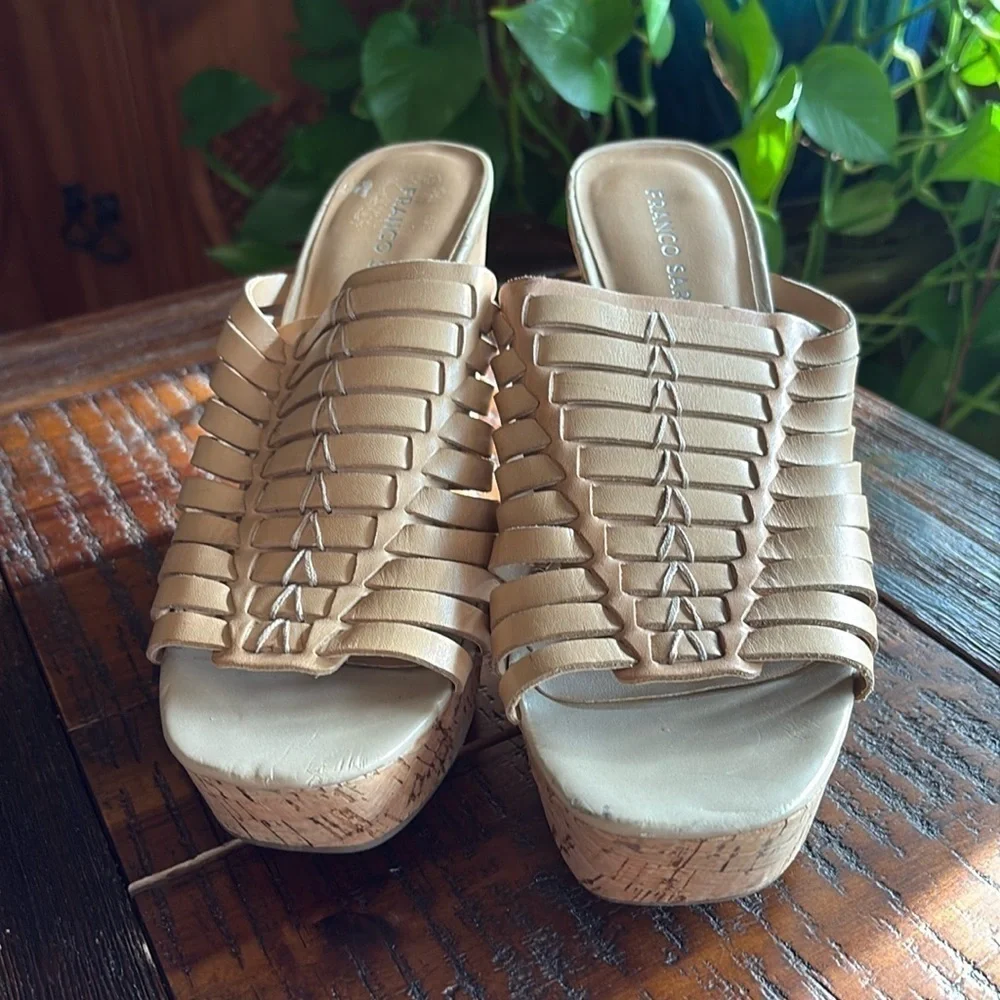 Franco Sarto Rosely Cork Wedge Platform woven leather Almond 8.5 M
